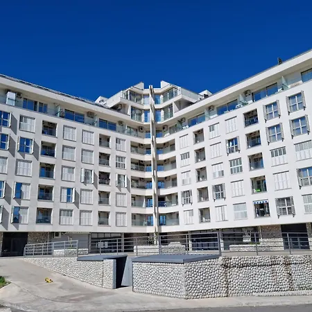 Stan Na Dan Podgorica Apartment Exterior photo